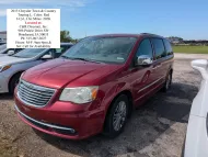 2013 Chrysler Town & Country Touring L